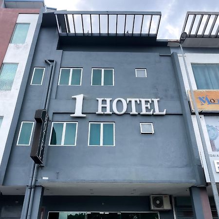1 Hotel Mahkota Cheras Exterior foto