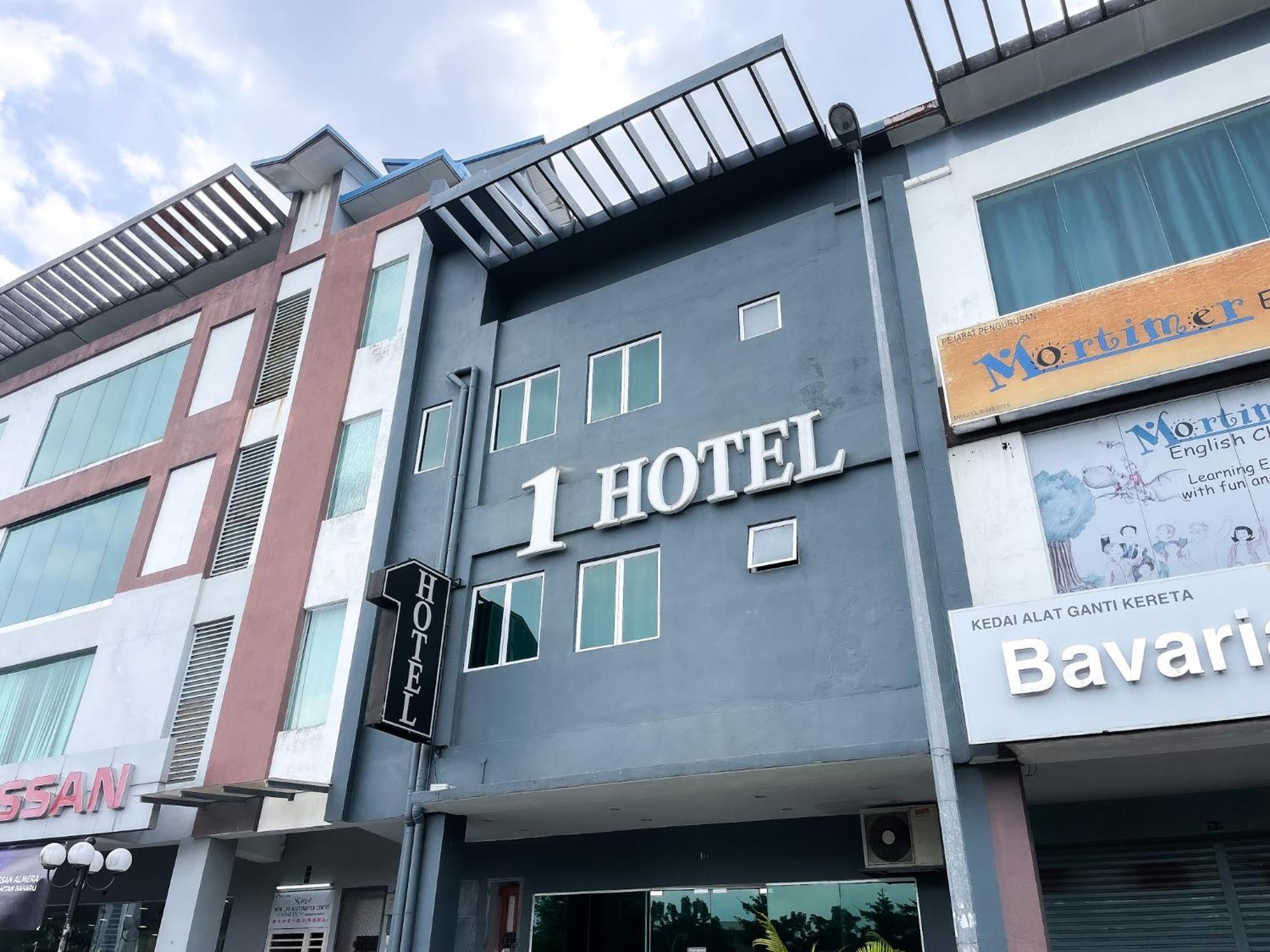 1 Hotel Mahkota Cheras Exterior foto