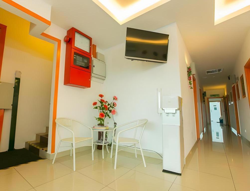 1 Hotel Mahkota Cheras Exterior foto