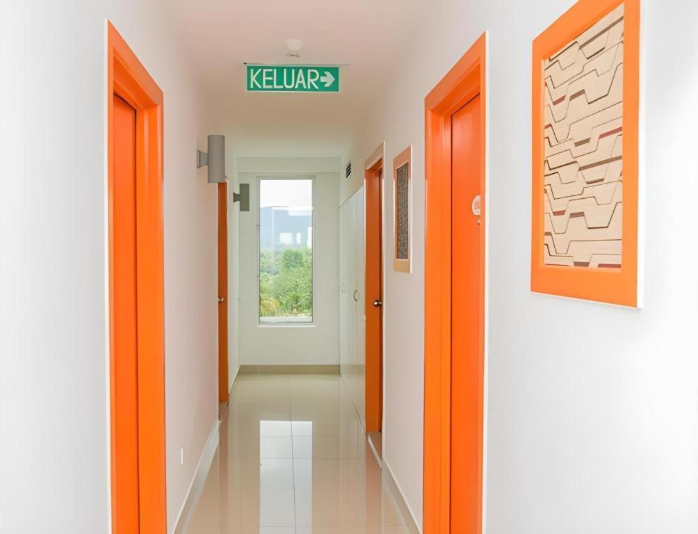 1 Hotel Mahkota Cheras Exterior foto