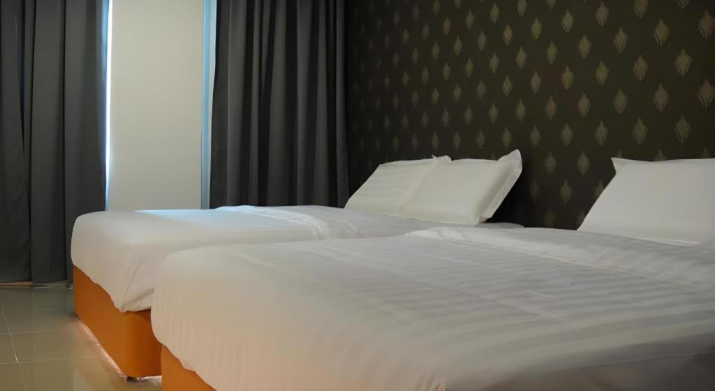 1 Hotel Mahkota Cheras Exterior foto